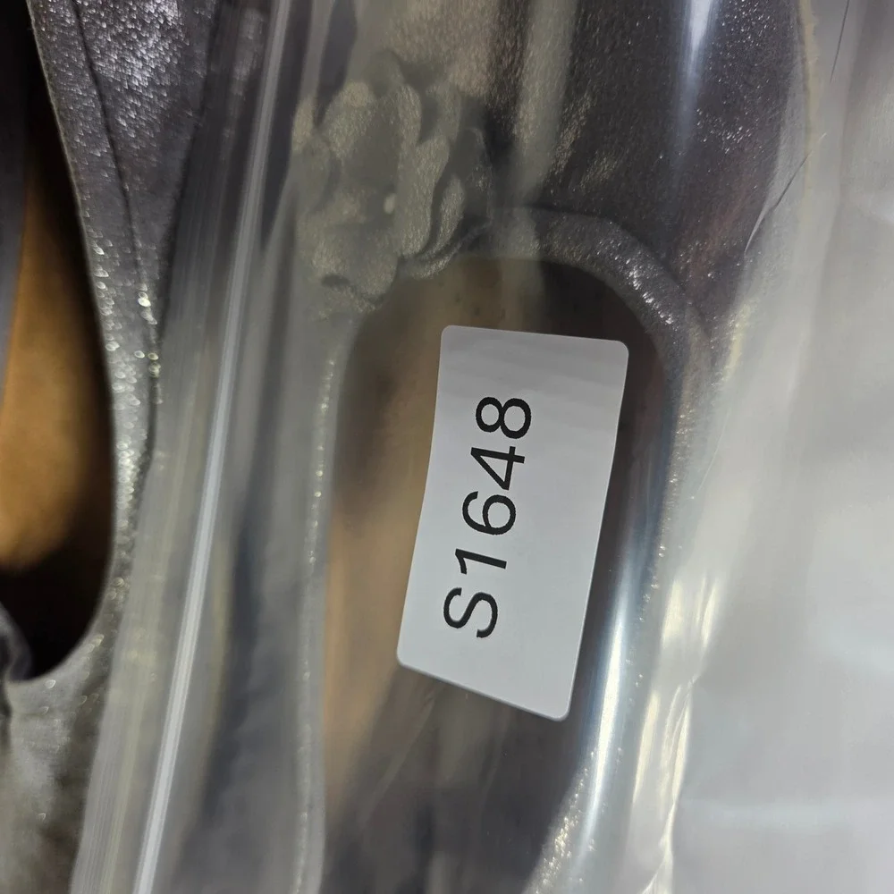 Clarks Collection Silver Metallic Floral Espadrille Flats Ultimate Comfort 11W